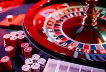 bet10ribu login mobile app interface showing sportsbook and casino games